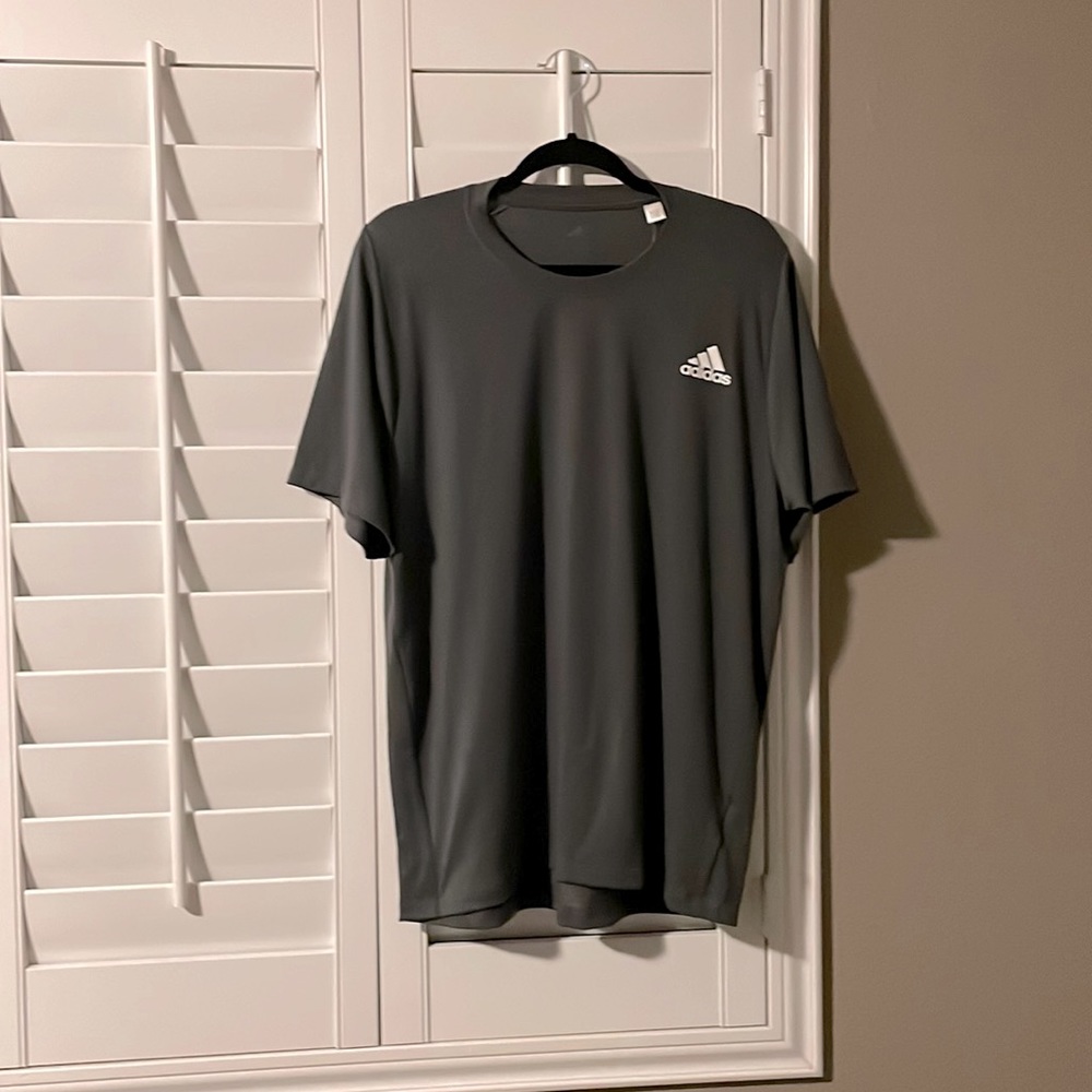 Adidas performance fit tshirt